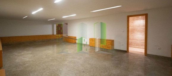 Дом с 11 спальнями в Оливейра ди Аземейш, Португалия № 72052 27