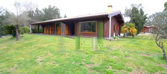 Дом с 11 спальнями в Оливейра ди Аземейш, Португалия № 72052 47