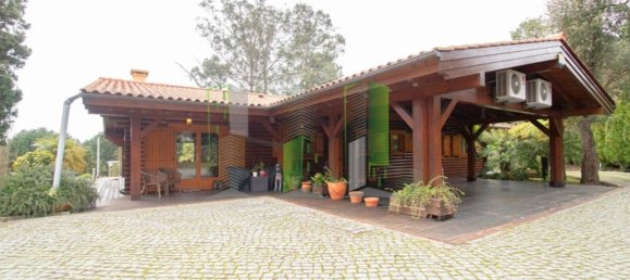 Дом с 11 спальнями в Оливейра ди Аземейш, Португалия № 72052 3