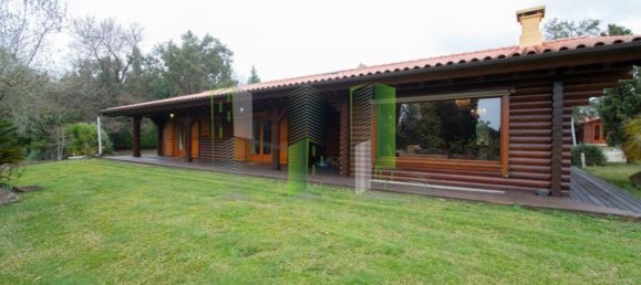 Дом с 11 спальнями в Оливейра ди Аземейш, Португалия № 72052 5