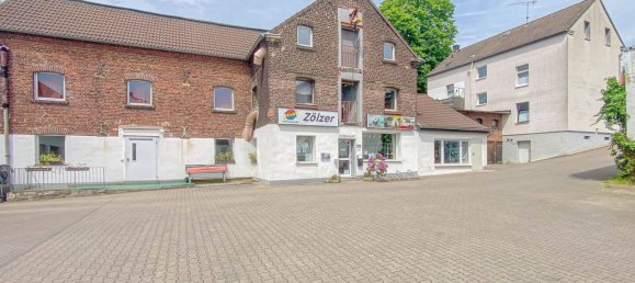 15 rooms Building in Essen, Germany No. 358859 2