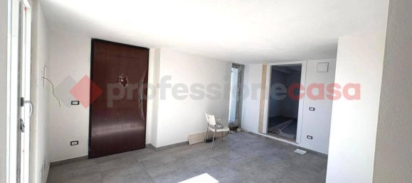 3 rooms Apartment in Tivoli, Italy No. 57949 35