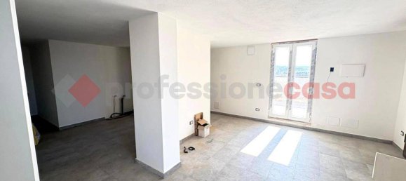 3 rooms Apartment in Tivoli, Italy No. 57949 31