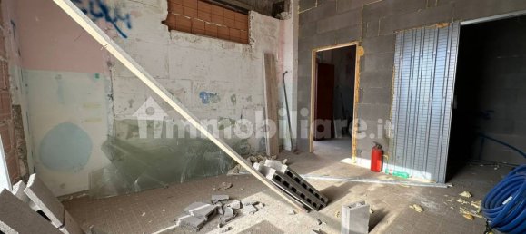 Apartamento T2 em Pomezia, Italy N.º 52534 39