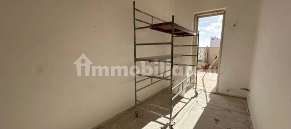 Apartamento T2 em Pomezia, Italy N.º 52534 6