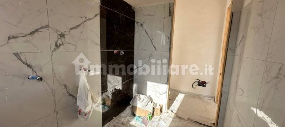 Apartamento T2 em Pomezia, Italy N.º 52534 16
