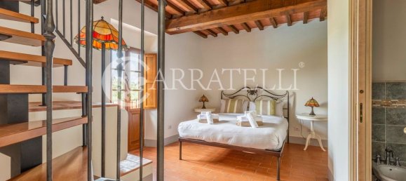 6 bedrooms House in Palaia, Italy No. 56877 6