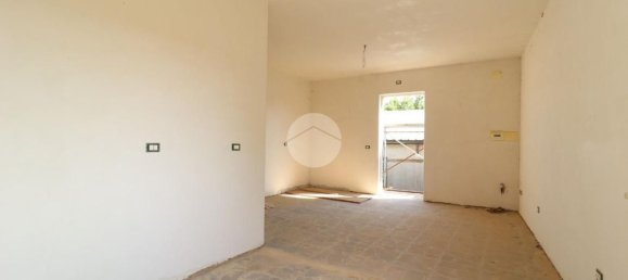 8 bedrooms House in Pianella, Italy No. 372150 18