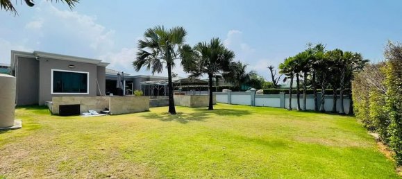 3 bedrooms Villa in Pattaya, Thailand No. 5837 7