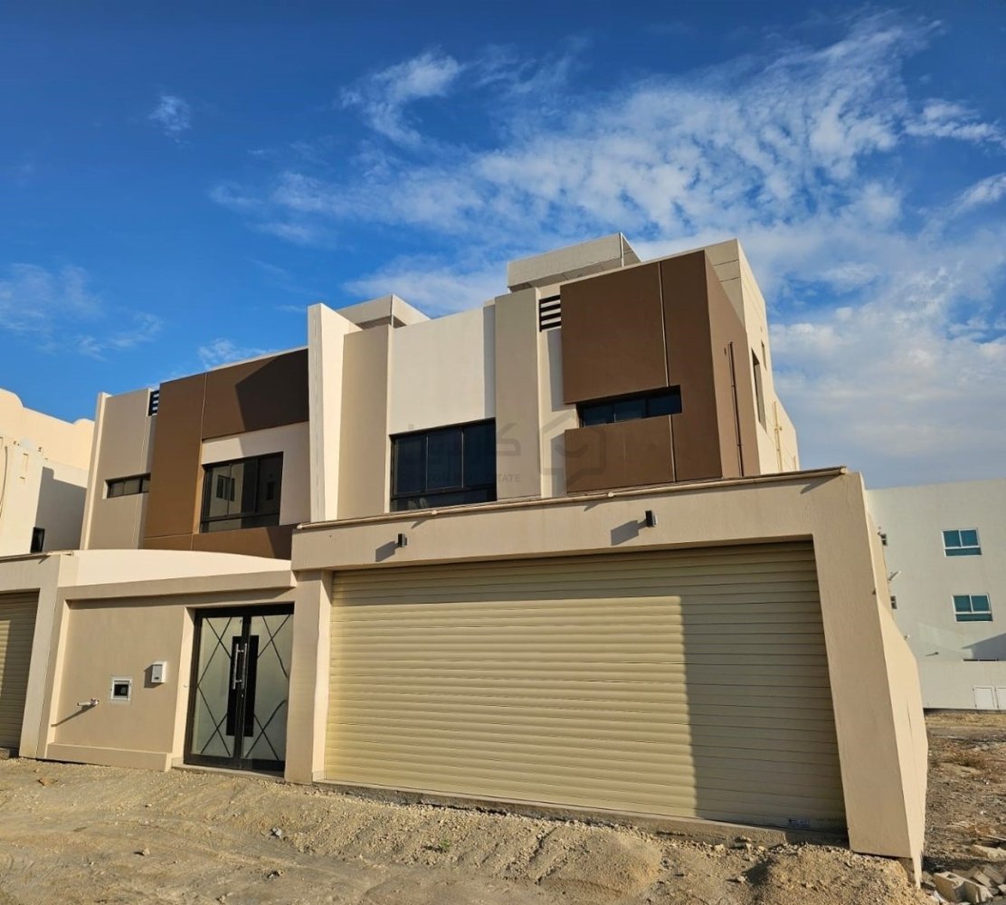 4 bedrooms Villa in Barbar, Bahrain No. 467