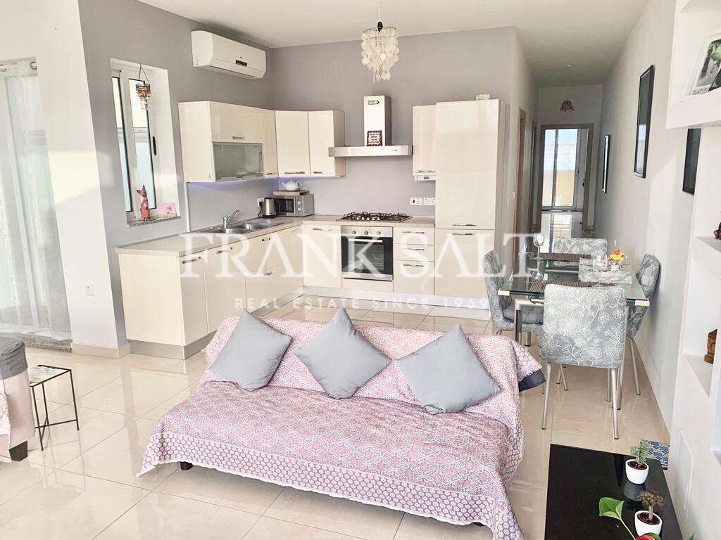 Ático de 2 dormitorios en Marsaxlokk, Malta No. 4628