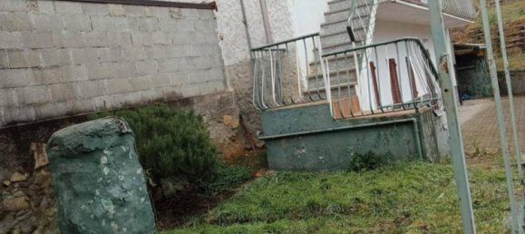 10-salle Maison à Valdilana, Italy No. 209317 26