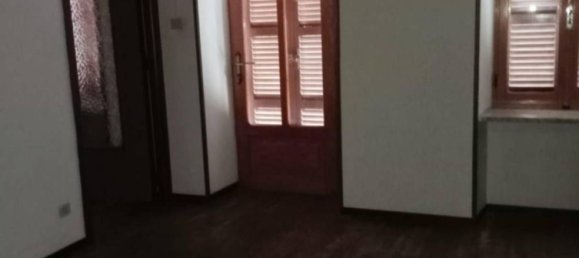 10-salle Maison à Valdilana, Italy No. 209317 12