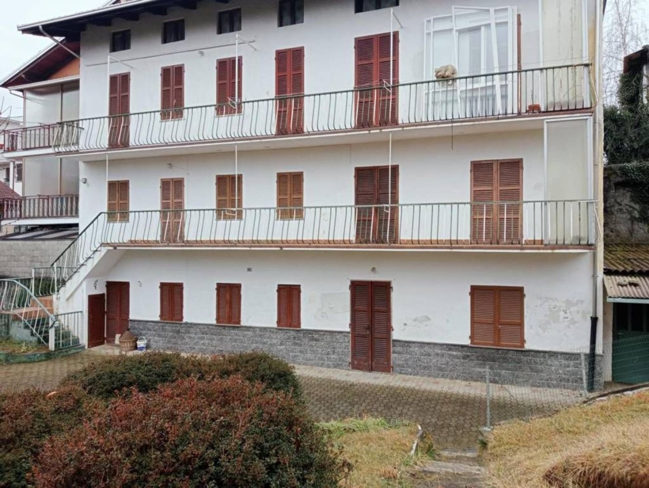 10-salle Maison à Valdilana, Italy No. 209317