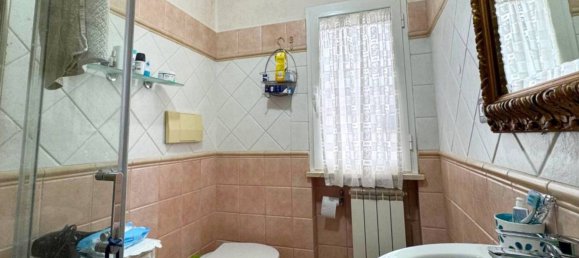 3 Schlafzimmer Haus in Ardea, Italy, Nr. 262258 25