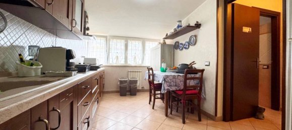 3 Schlafzimmer Haus in Ardea, Italy, Nr. 262258 23