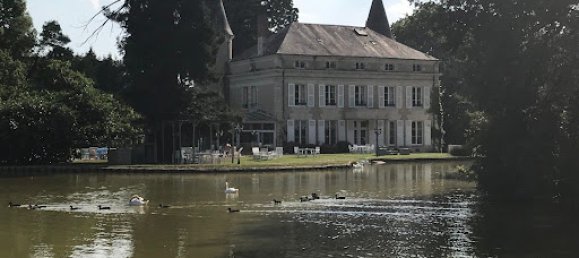 11 bedrooms Castles in Tournon-Saint-Pierre, France No. 68555 19