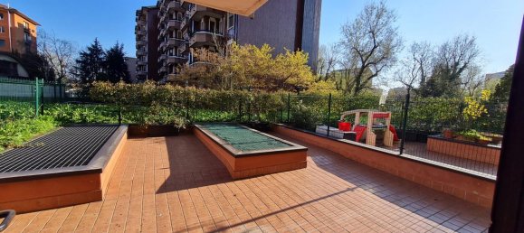 Studio à Milan, Italy No. 240965 13