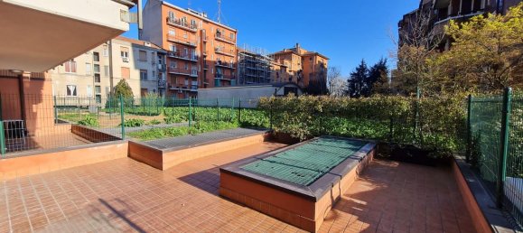 Studio à Milan, Italy No. 240965 12