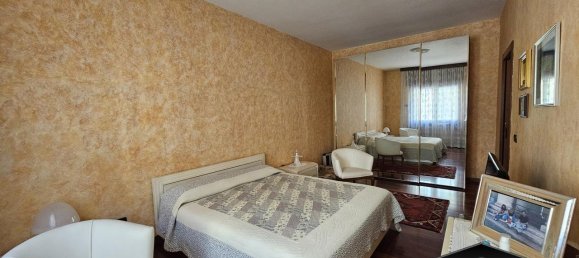 5 rooms Apartment in Vicenza, Italy No. 83880 15