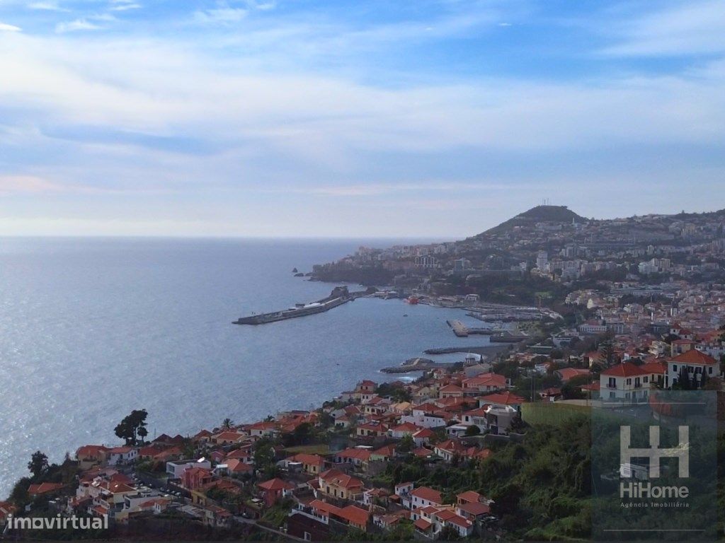 760m² Land in Funchal, Portugal No. 206957