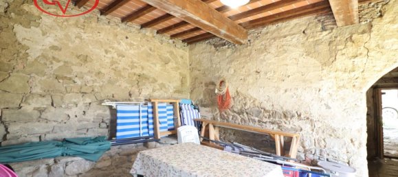 10-salle Maison à Loro Ciuffenna, Italy No. 231828 40