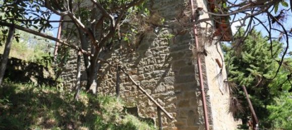 10-salle Maison à Loro Ciuffenna, Italy No. 231828 36