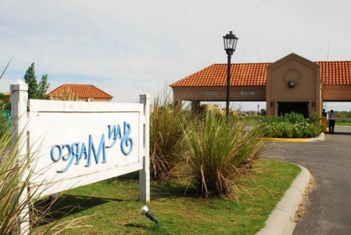 Terrain à Tigre, Argentina No. 32551