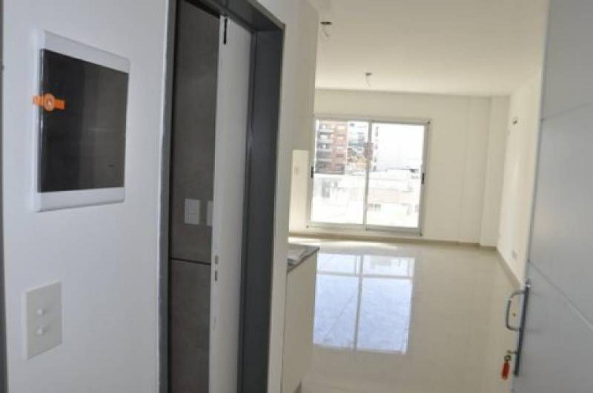 Studio in Buenos Aires, Argentina No. 96415