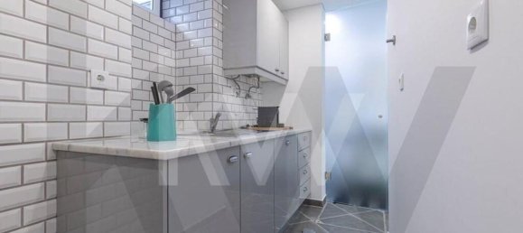 174m² Building in Lisbon, Portugal No. 97629 9