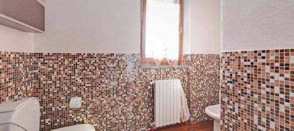 Apartamento de 2 dormitorios en Cerro Maggiore, Italy No. 331150 11