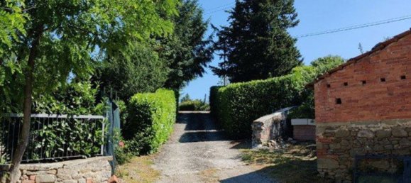 5غرفة شقة في Arezzo, Italy رقم 82757 27