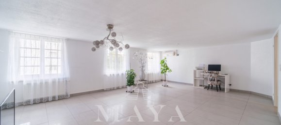 5 bedrooms Commercial property in Huningue, France No. 210979 16