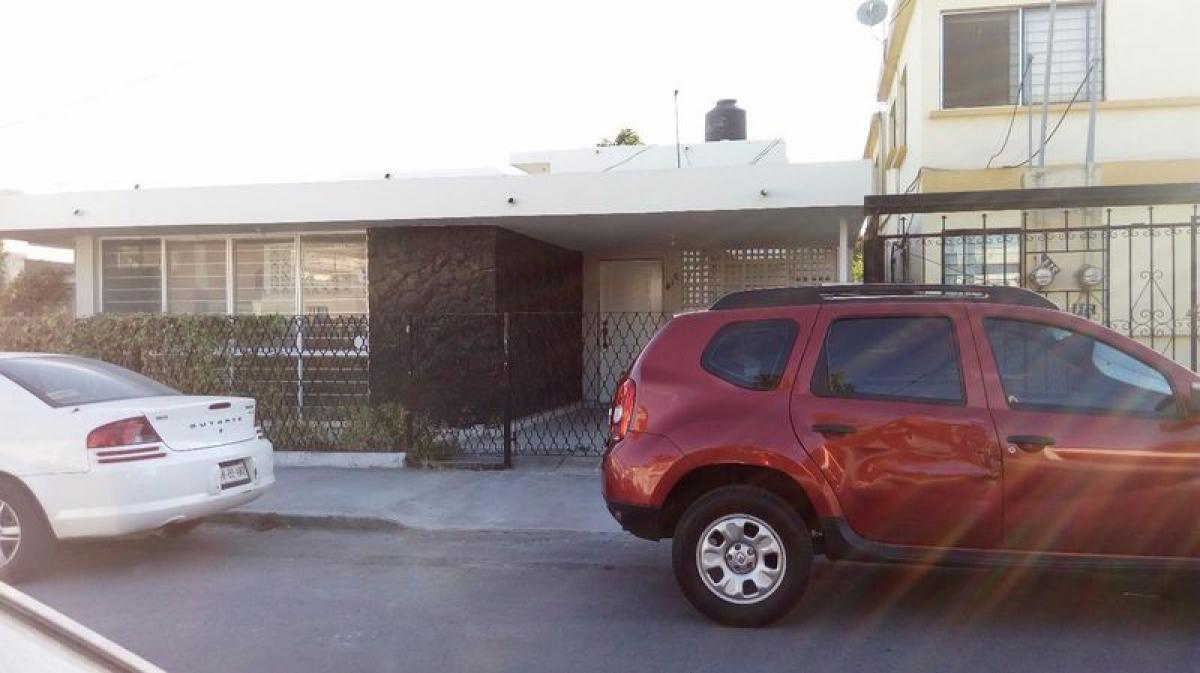 Casa de 3 dormitorios en Nuevo León, Mexico No. 167023