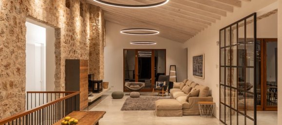 5 bedrooms Villa in Pollenca, Spain No. 14677 4