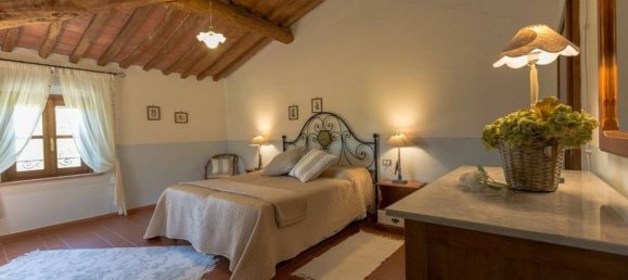 Вилла с 14 спальнями в Печчоли, Италия № 160130 12