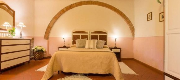 Вилла с 14 спальнями в Печчоли, Италия № 160130 11