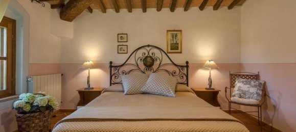 Вилла с 14 спальнями в Печчоли, Италия № 160130 17