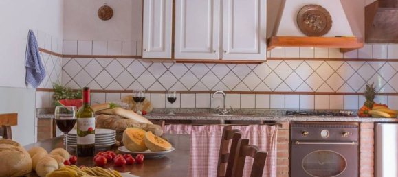 Вилла с 14 спальнями в Печчоли, Италия № 160130 10