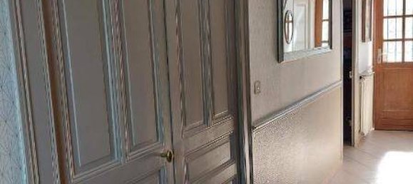 4 bedrooms Villa in Romilly-sur-Seine, France No. 90423 9