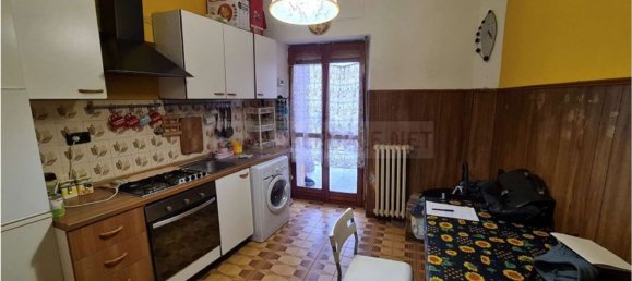 2 Schlafzimmer Wohnung in Turin, Italy, Nr. 381564 14