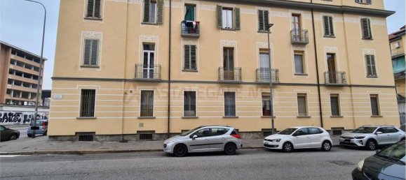 2 Schlafzimmer Wohnung in Turin, Italy, Nr. 381564 5