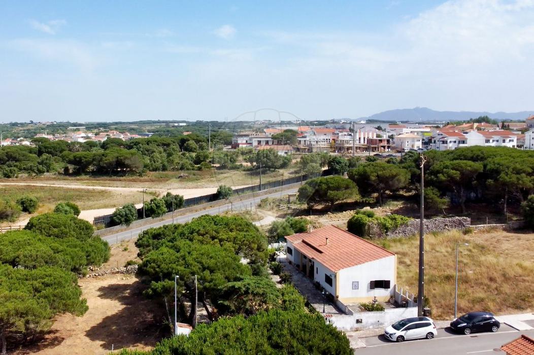 2 bedrooms House in Sintra, Portugal No. 194404