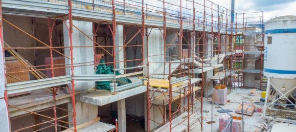 Apartamento de 3 habitaciónes en Erbezzo, Italy No. 126334 5