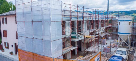 Apartamento de 3 habitaciónes en Erbezzo, Italy No. 126334 3