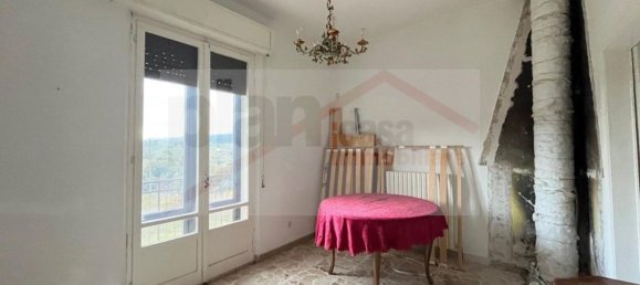 4 rooms House in Staffolo, Italy No. 143314 4