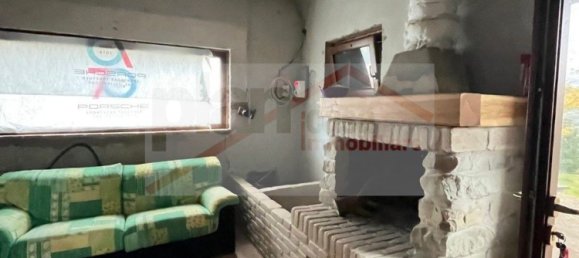 4 rooms House in Staffolo, Italy No. 143314 8