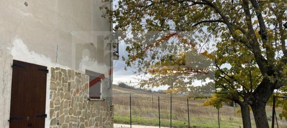 4 rooms House in Staffolo, Italy No. 143314 13