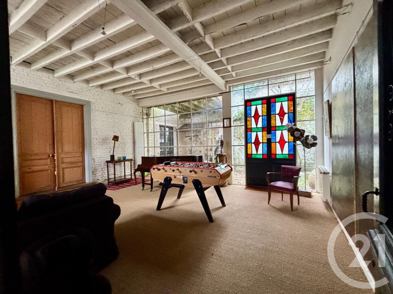 5 bedrooms House in Montreuil, France No. 267445