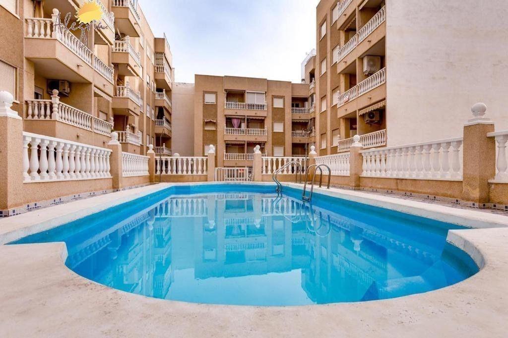 61 m² apartamento en venta en Torrevieja, Alicante, Comunidad Valenciana, Spain № 370030